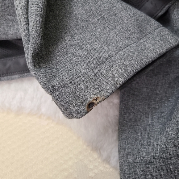 The North Face men's gray zip-up jacket, sz XL (PTP 25") - Picture 13 of 15